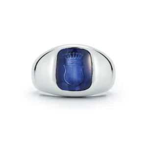 Crest Ring
